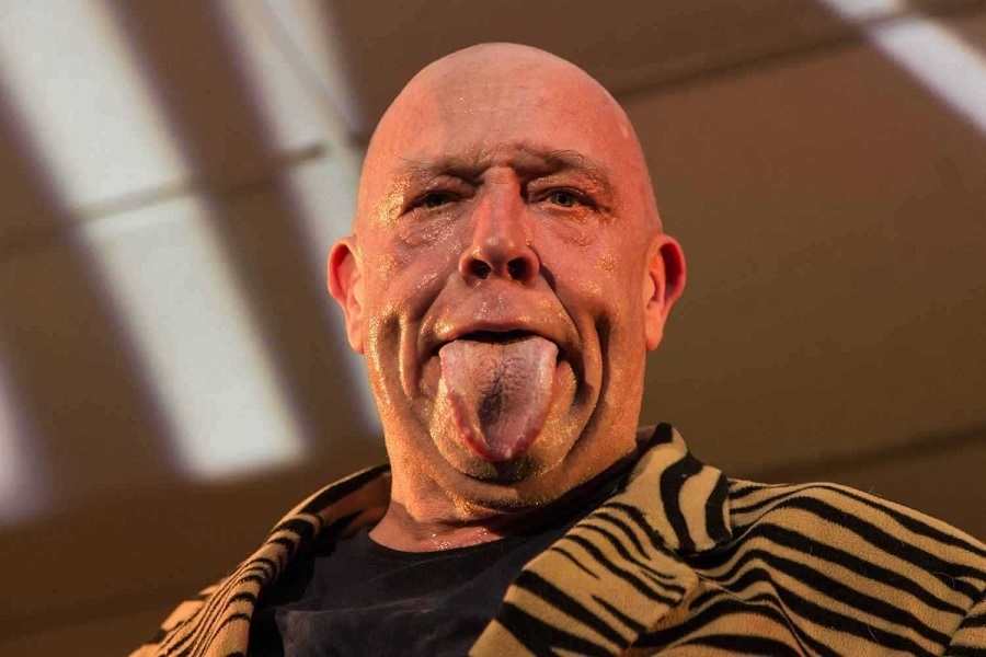LAPPING IT UP: A typical Buster Bloodvessel pose