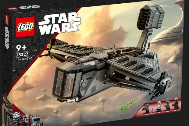 Bury Times: LEGO® Star Wars™ The Justifier™. Credit: LEGO