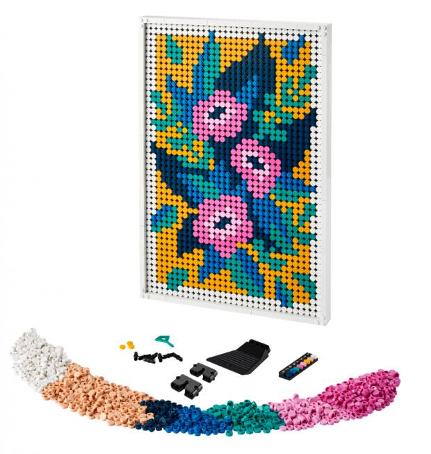 Bury Times: LEGO® Art Floral Art Set. Credit: LEGO