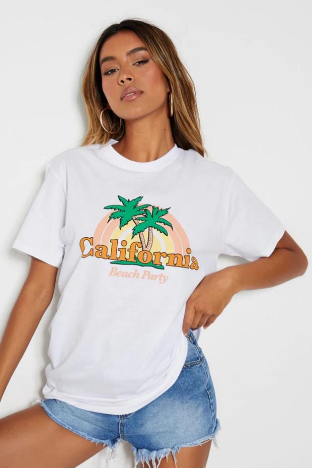 Bury Times: White California Beach Party Graphic Oversized T-Shirt (I Saw It First)