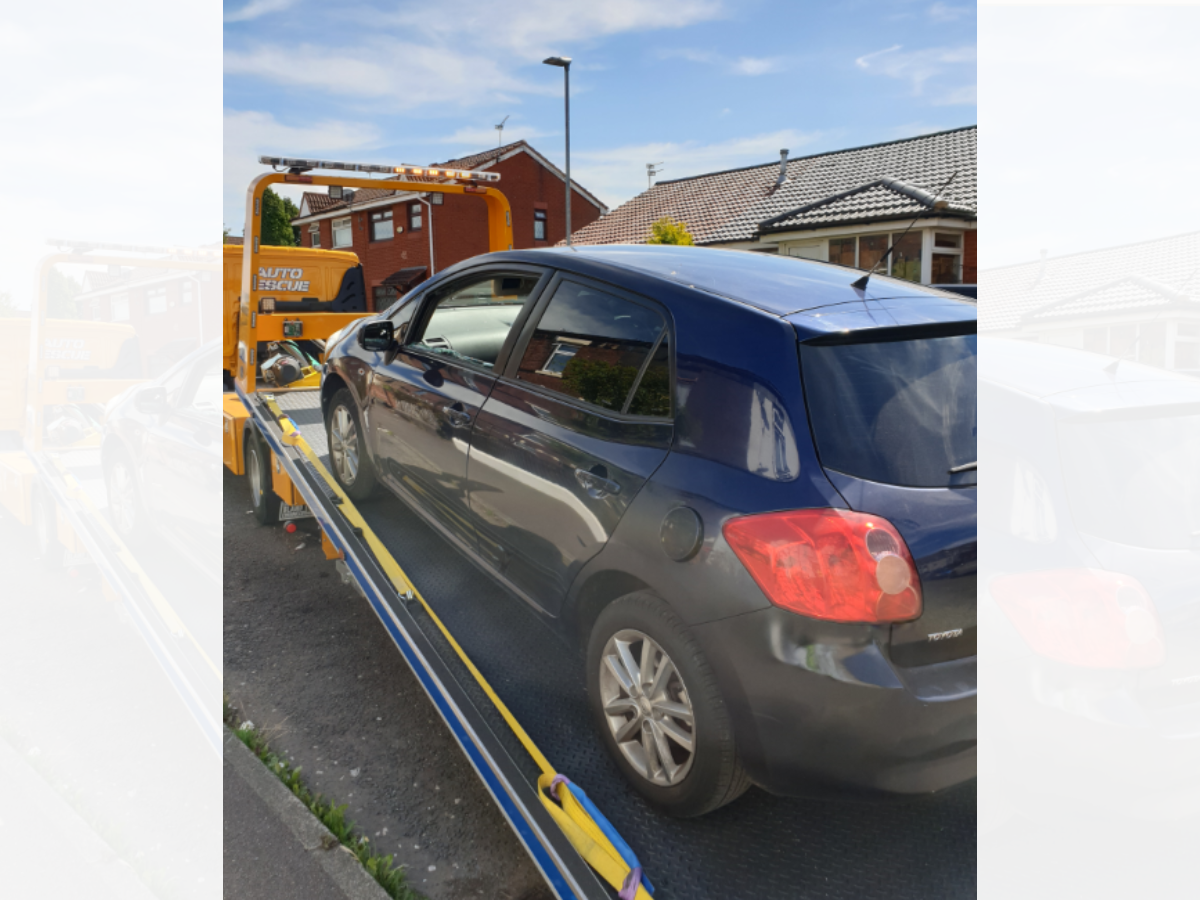 Bury: Car 'used in drug dealing' seized and arrest made