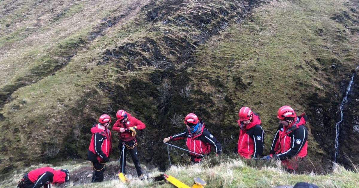 Man airlifted to hospital after being swept over waterfall - Vimarsana News
