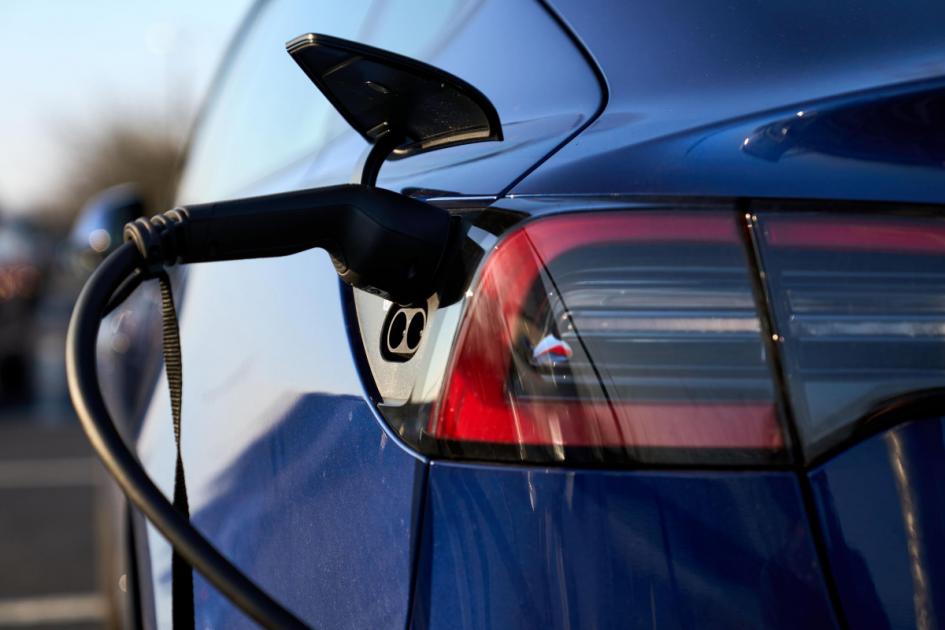 Government set to miss target for electric vehicle chargers