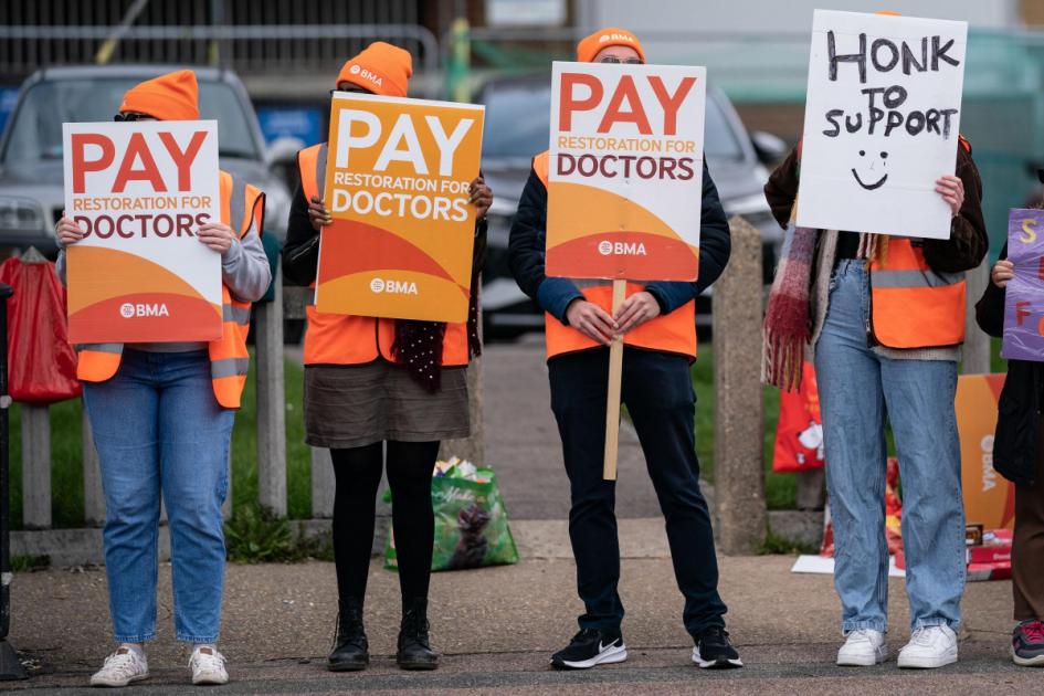 Thousands of NHS appointments cancelled as junior doctors strike
