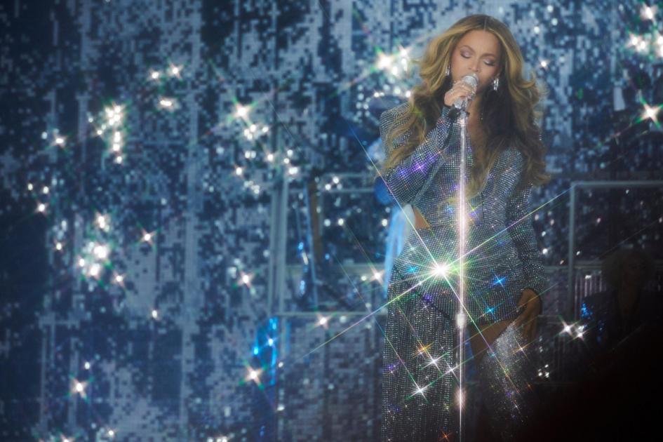 Beyonce fans hail ‘true class act’ as singer dazzles through Edinburgh rain