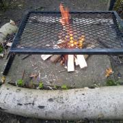 A fantastic example of one of the unique experiences that the children get:being roast Marshmallows and warm up by the warm.